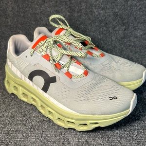 On Cloud- Cloudmonster. Womens 9.5 work a few times. Excellent Condition